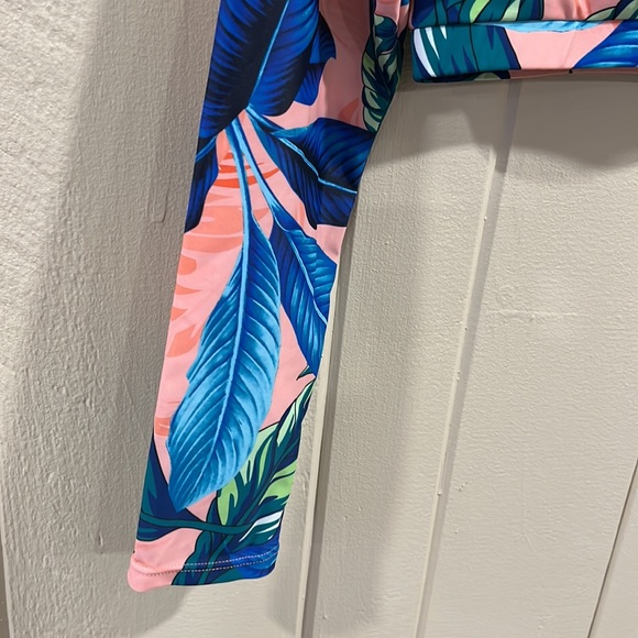 Long Sleeve two piece pink and blue flower print bathing suit with built in bra - Picture 3 of 11